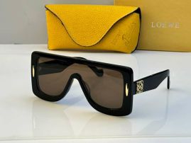 Picture of Loewe Sunglasses _SKUfw52450356fw